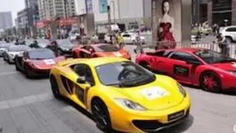 王子文吴永恩公开恋情，携手亮相红毯亲密无间